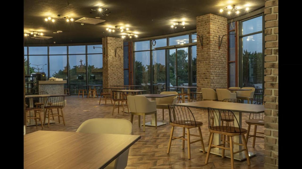 Side Square Hotel (Adults Only) المظهر الخارجي الصورة